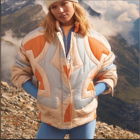 Free People Jackets & Blazers - Free People- Shine On Puffer Jacket